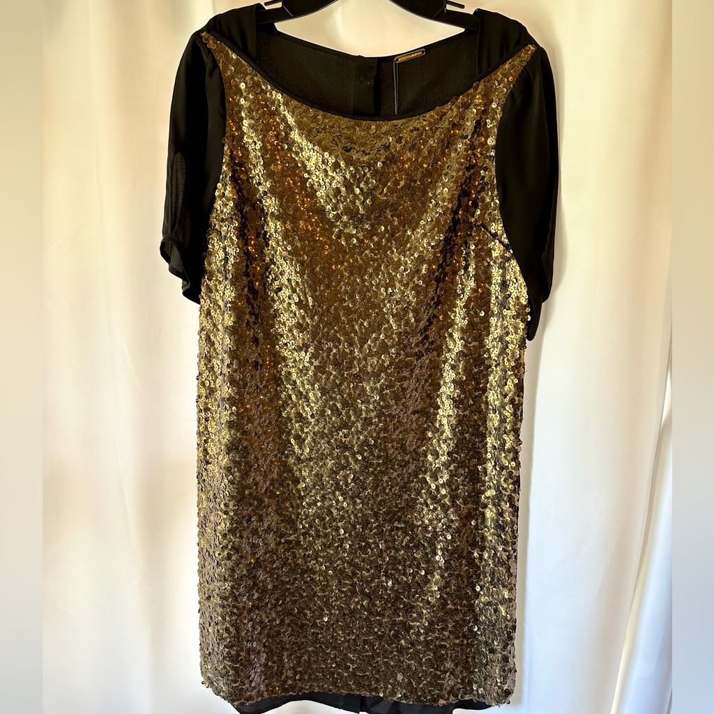 Nwt Rebecca Minkoff “Wednesday” Short Sleeve Sequin Cocktail Dress